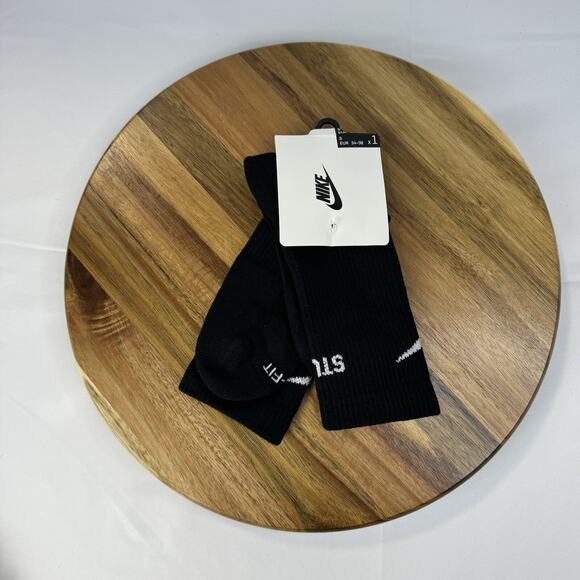 Stussy X Nike Dri Fit Crew Socks SZ Small Skate Sb Black Skateboarding - Picture 1 of 6